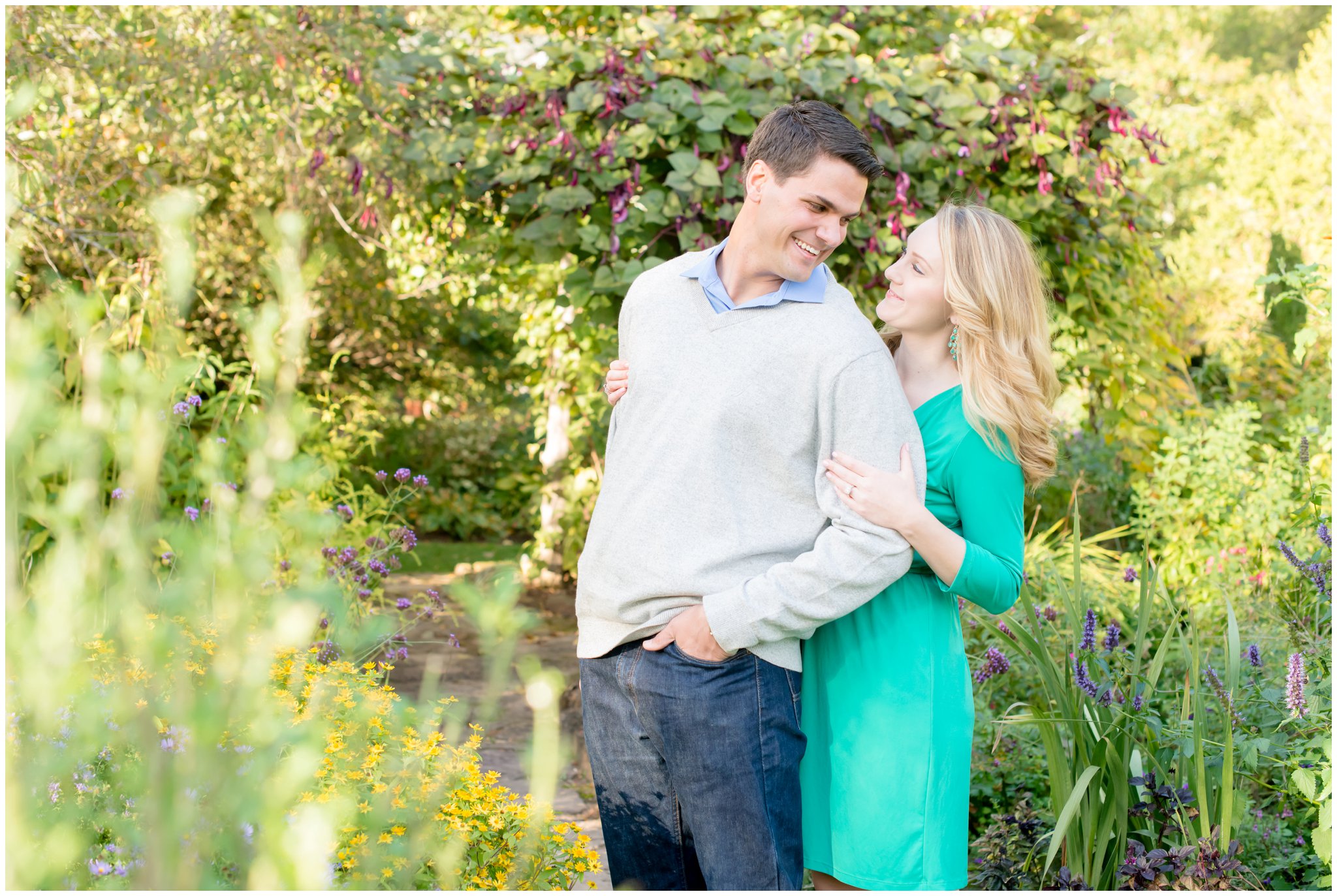 What to wear for your engagement session - Laura Lee Photography