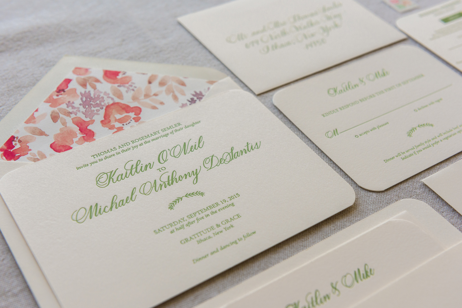 Three Things To Do Before Meeting With Your Stationer - Laura Lee Photography