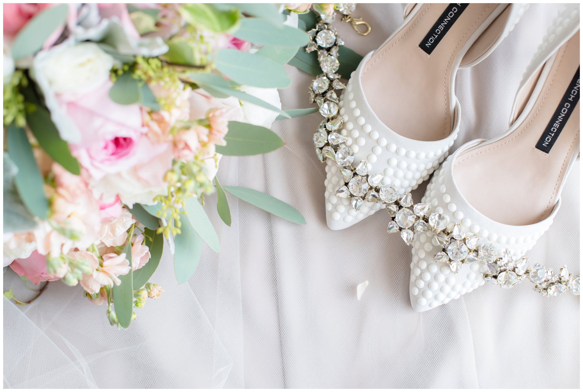 Laura Lee Photography_ Stress Free Getting Ready Tips for the Bride_0005
