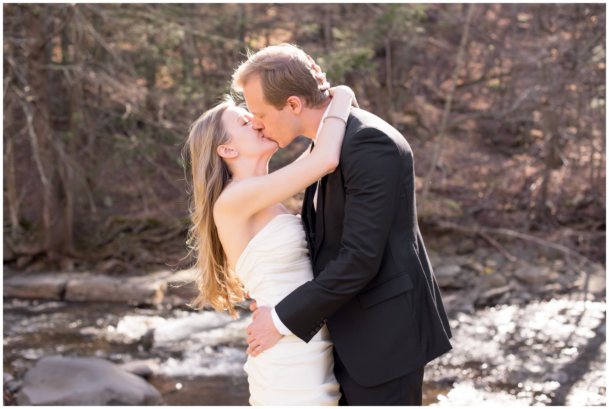 Full Moon Resort Wedding_Christian and Janine_Catskills Wedding Photographer_Laura Lee Photography_0017