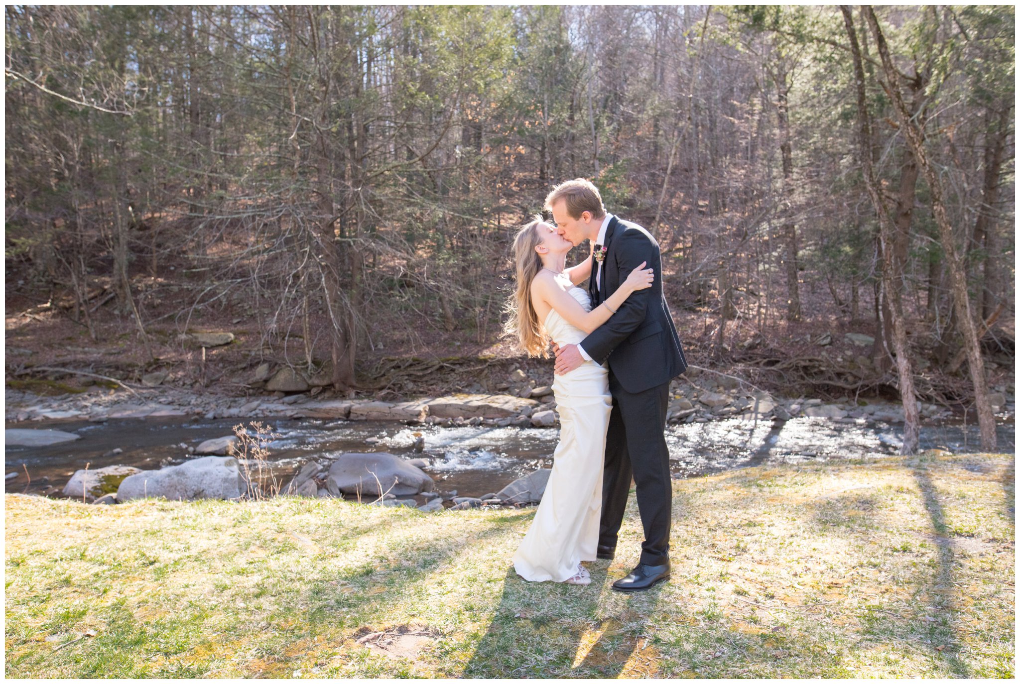 Full Moon Resort Wedding_Christian and Janine_Catskills Wedding Photographer_Laura Lee Photography_0056
